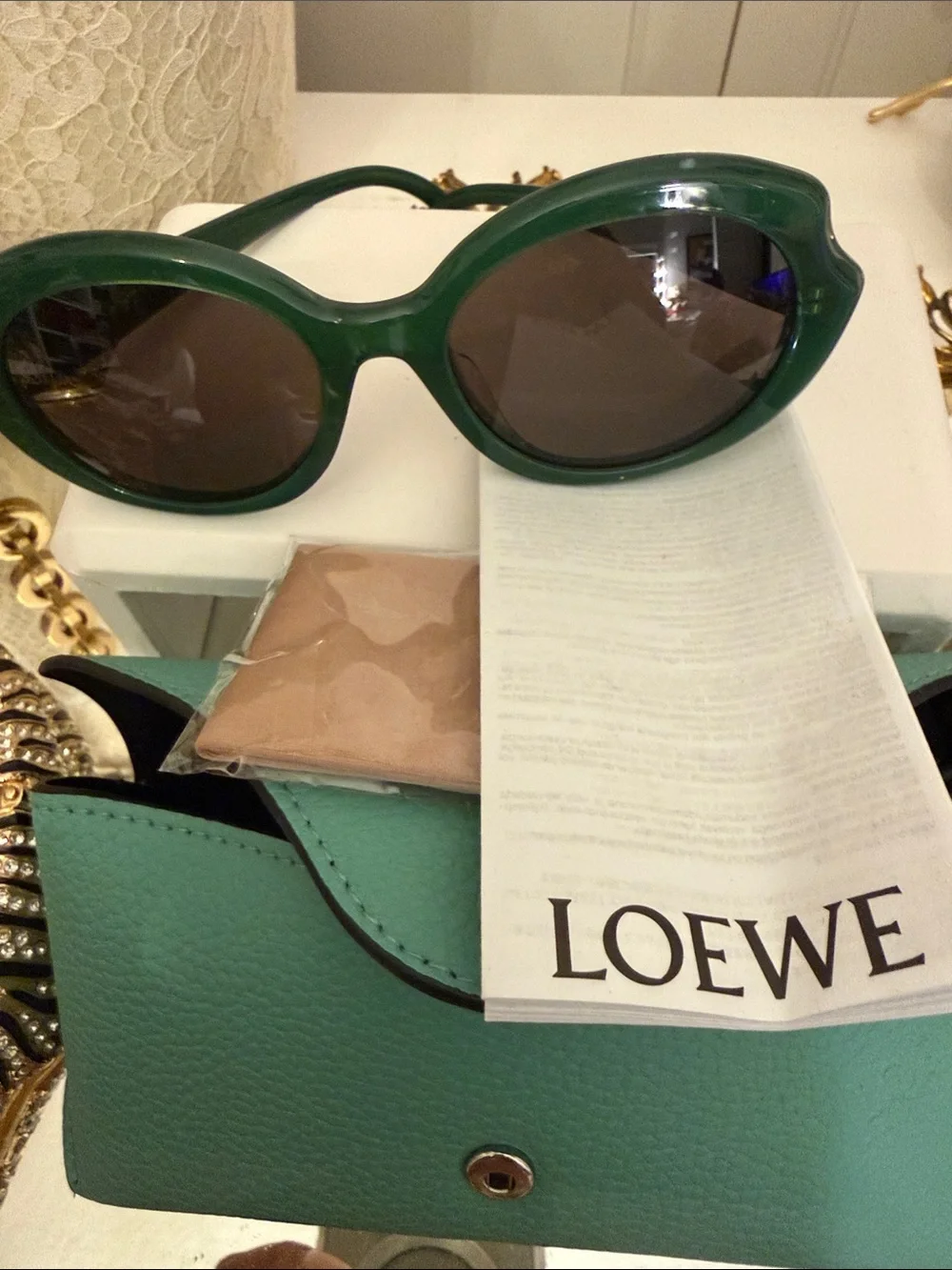 Green Oval  Cateye LOEWE  Women's Sunglasses New with Case